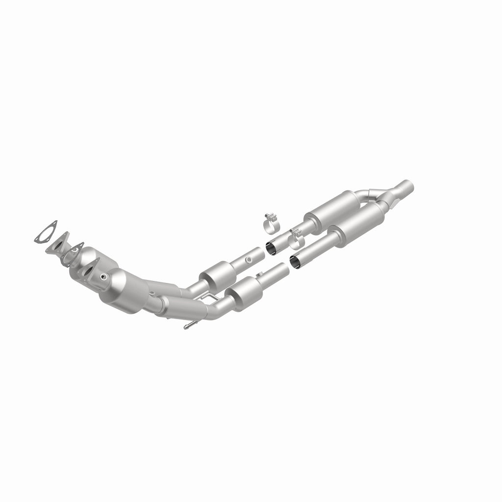 MagnaFlow Exhaust Products 551799 California CARB Direct-Fit Catalytic Converter for Select Volkswagen Passat