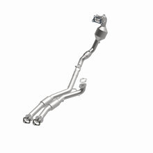 Load image into Gallery viewer, MagnaFlow Exhaust Products 52647 OEM Grade Manifold Catalytic Converter for Select Cadillac SRX