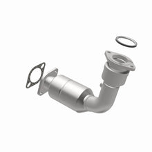 Load image into Gallery viewer, MagnaFlow Exhaust Products 5461628 California CARB Direct-Fit Catalytic Converter for Select Pontiac G8