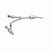 Load image into Gallery viewer, MagnaFlow Exhaust Products 458070 California CARB Direct-Fit Catalytic Converter for Select Dodge Ram
