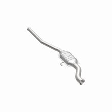 Load image into Gallery viewer, MagnaFlow Exhaust Products 3391244 California CARB Direct-Fit Catalytic Converter for Select Dodge D100, Dodge D150, Dodge D200, Dodge Ramcharger, Dodge W100, Dodge W150, Plymouth Trailduster