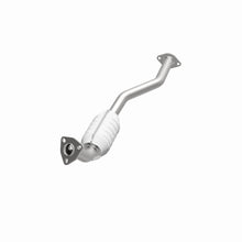 Load image into Gallery viewer, MagnaFlow Exhaust Products 447228 California CARB Direct-Fit Catalytic Converter for Select Nissan Frontier
