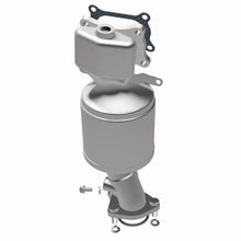 Load image into Gallery viewer, MagnaFlow Exhaust Products 5631898 California CARB Manifold Catalytic Converter for Select Honda Accord