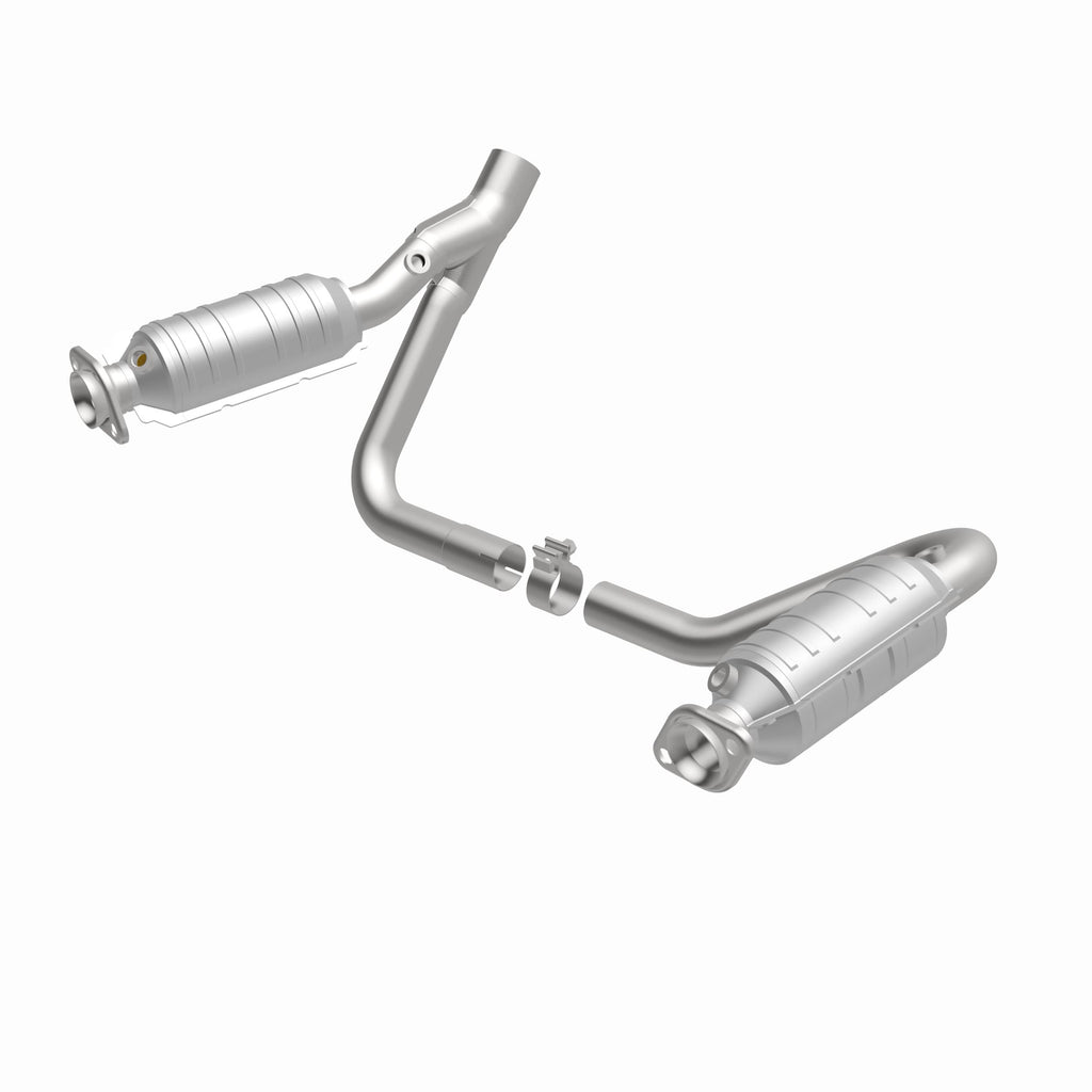 MagnaFlow Exhaust Products 49832 OEM Grade Direct-Fit Catalytic Converter for Select Chrysler Aspen, Dodge Durango