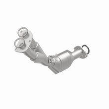 Load image into Gallery viewer, MagnaFlow Exhaust Products 23755 HM Grade Direct-Fit Catalytic Converter for Select Toyota Tacoma