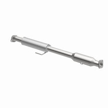 Load image into Gallery viewer, MagnaFlow Exhaust Products 551133 California CARB Direct-Fit Catalytic Converter for Select Hyundai Sonata