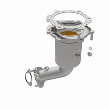 Load image into Gallery viewer, MagnaFlow Exhaust Products 5582275 California CARB Direct-Fit Catalytic Converter for Select Nissan Quest