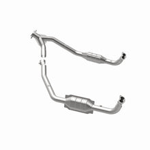 Load image into Gallery viewer, MagnaFlow Exhaust Products 93691 Standard Grade Direct-Fit Catalytic Converter for Select Land Rover Defender 110, Land Rover Defender 90, Land Rover Discovery
