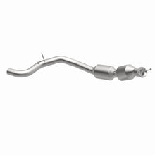 Load image into Gallery viewer, MagnaFlow Exhaust Products 21-607 OEM Grade Direct-Fit Catalytic Converter for Select Land Rover Range Rover, Land Rover Range Rover Sport