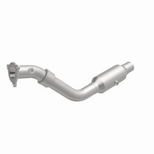 Load image into Gallery viewer, MagnaFlow Exhaust Products 4551018 California CARB Direct-Fit Catalytic Converter for Select Chrysler Pacifica