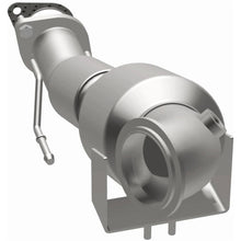 Load image into Gallery viewer, MagnaFlow Exhaust Products 5561633 California CARB Direct-Fit Catalytic Converter for Select Ford Focus