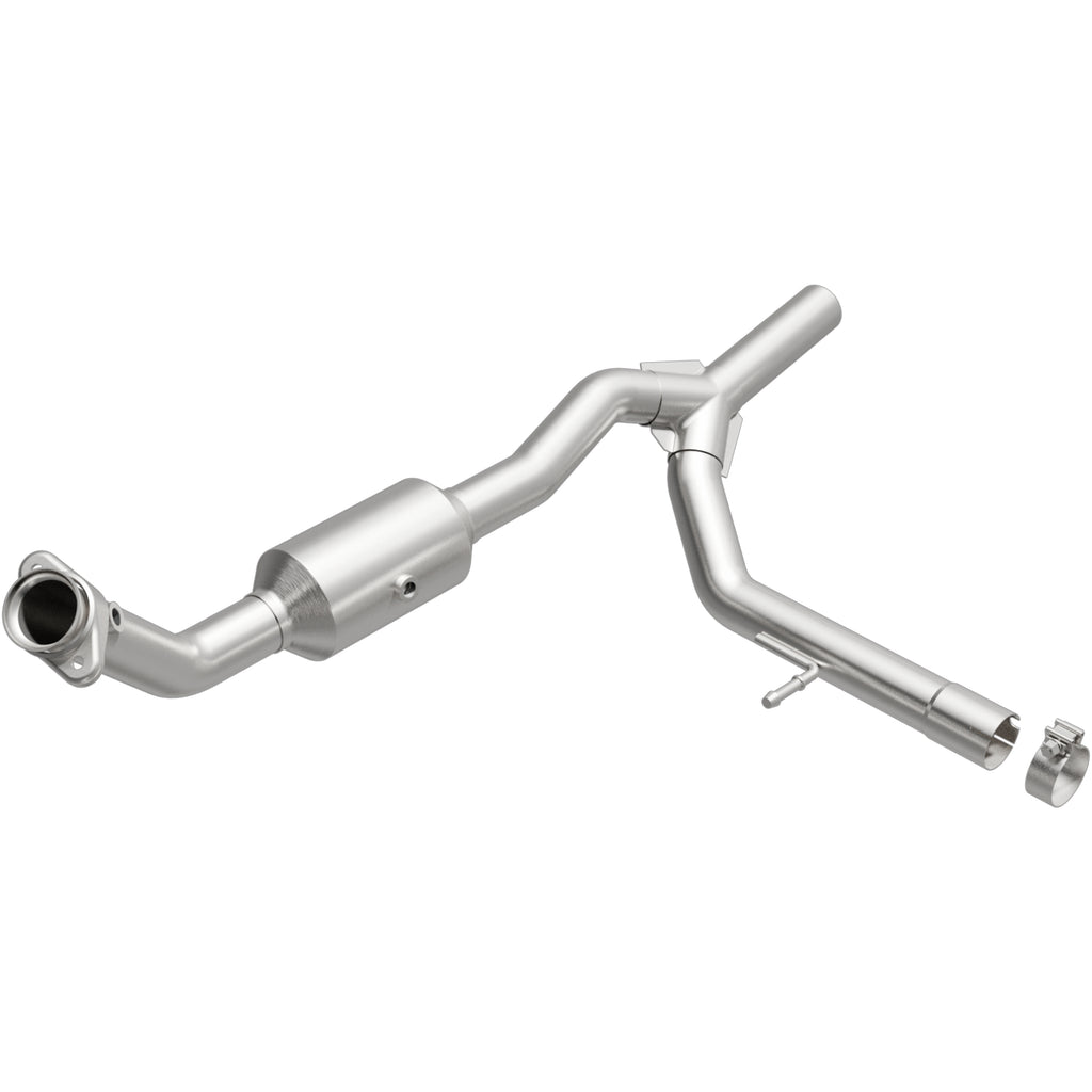 MagnaFlow Exhaust Products 49695 OEM Grade Direct-Fit Catalytic Converter for Select Ford F-150, Lincoln Mark LT