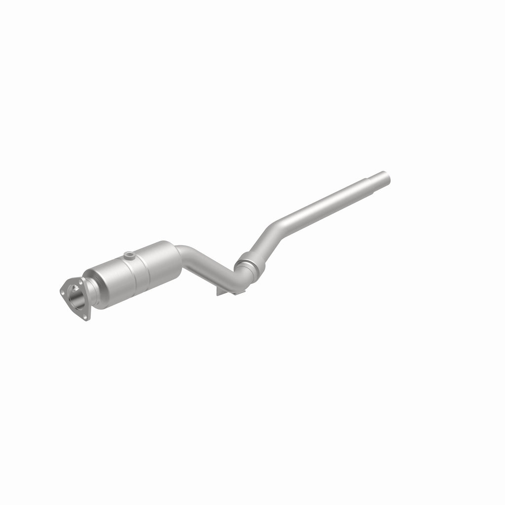 MagnaFlow Exhaust Products 51437 OEM Grade Direct-Fit Catalytic Converter for Select Audi A6, Audi A6 Quattro