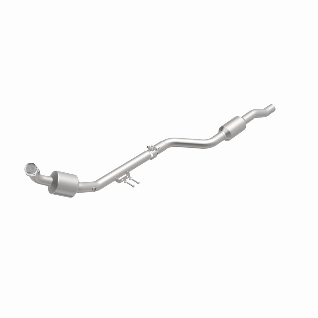 MagnaFlow Exhaust Products 551706 California CARB Direct-Fit Catalytic Converter for Select Mercedes-Benz CLS500, Mercedes-Benz E500