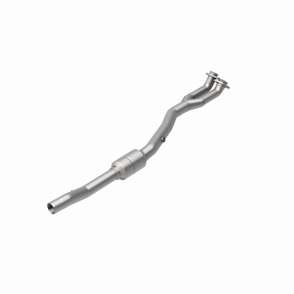 MagnaFlow Exhaust Products 24130 HM Grade Direct-Fit Catalytic Converter for Select BMW 840Ci