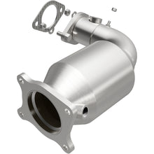 Load image into Gallery viewer, MagnaFlow Exhaust Products 21-822 OEM Grade Direct-Fit Catalytic Converter for Select Subaru Forester, Subaru WRX