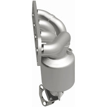 Load image into Gallery viewer, MagnaFlow Exhaust Products 5631057 California CARB Manifold Catalytic Converter for Select Chevrolet Volt