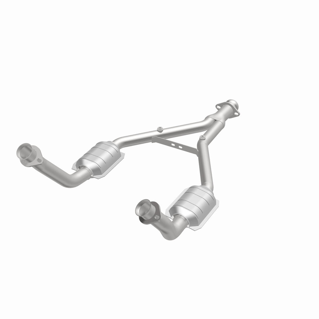 MagnaFlow Exhaust Products 23340 Standard Grade Direct-Fit Catalytic Converter for Select Ford Mustang