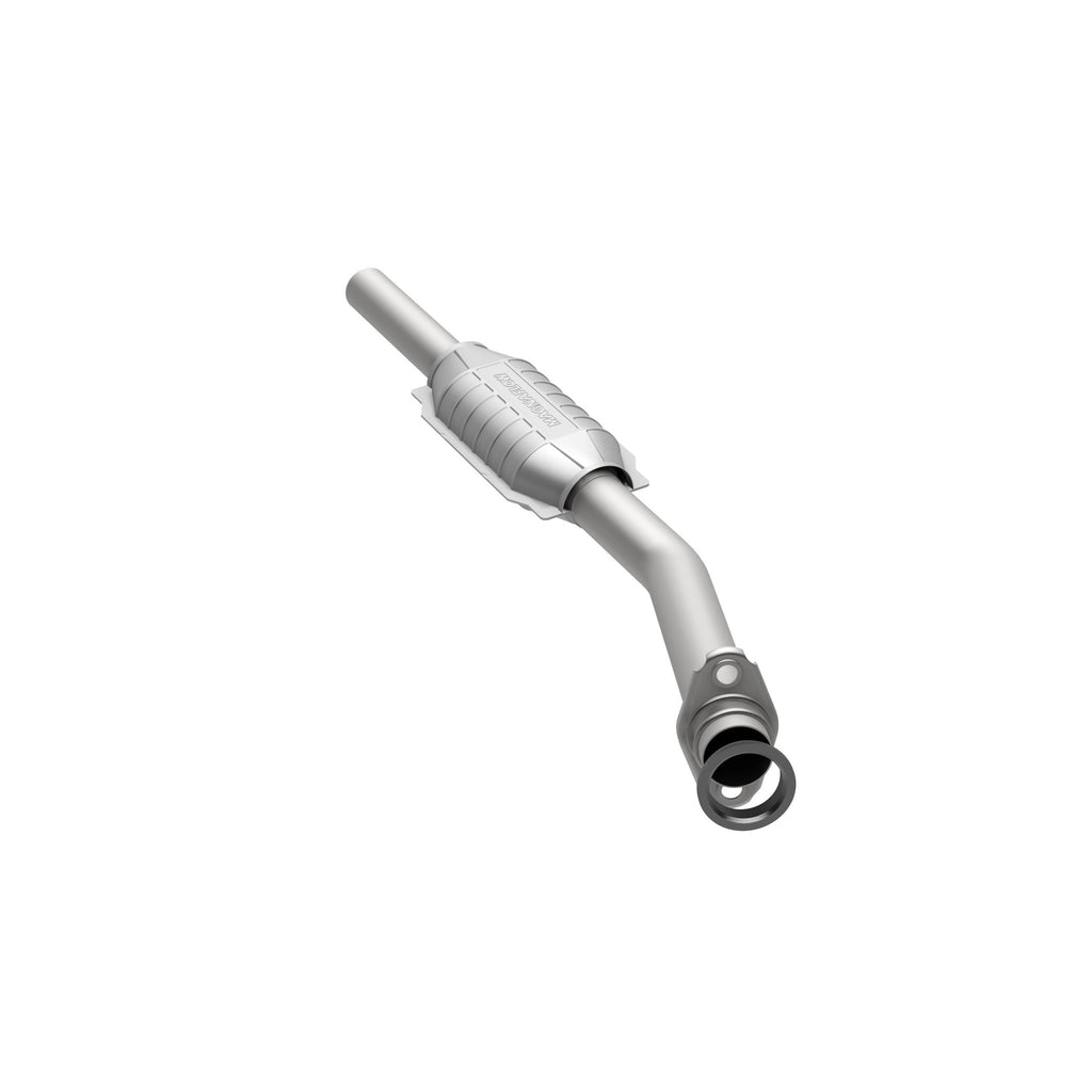 MagnaFlow Exhaust Products 23272 Standard Grade Direct-Fit Catalytic Converter for Select Dodge Caravan, Dodge Grand Caravan, Plymouth Grand Voyager, Plymouth Voyager