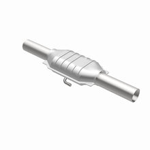 Load image into Gallery viewer, MagnaFlow Exhaust Products 93470 Standard Grade Direct-Fit Catalytic Converter for Select Jeep CJ5, Jeep CJ7, Jeep Cherokee, Jeep Grand Wagoneer, Jeep J10, Jeep J20, Jeep Wagoneer