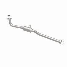 Load image into Gallery viewer, MagnaFlow Exhaust Products 93135 Standard Grade Direct-Fit Catalytic Converter for Select Chevrolet Sprint, Geo Metro