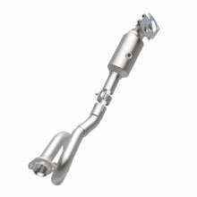 Load image into Gallery viewer, MagnaFlow Exhaust Products 5551029 California CARB Direct-Fit Catalytic Converter for Select Jeep Wrangler