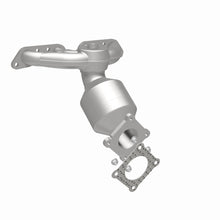 Load image into Gallery viewer, MagnaFlow Exhaust Products 452651 California CARB Manifold Catalytic Converter for Select Dodge Neon, Plymouth Neon