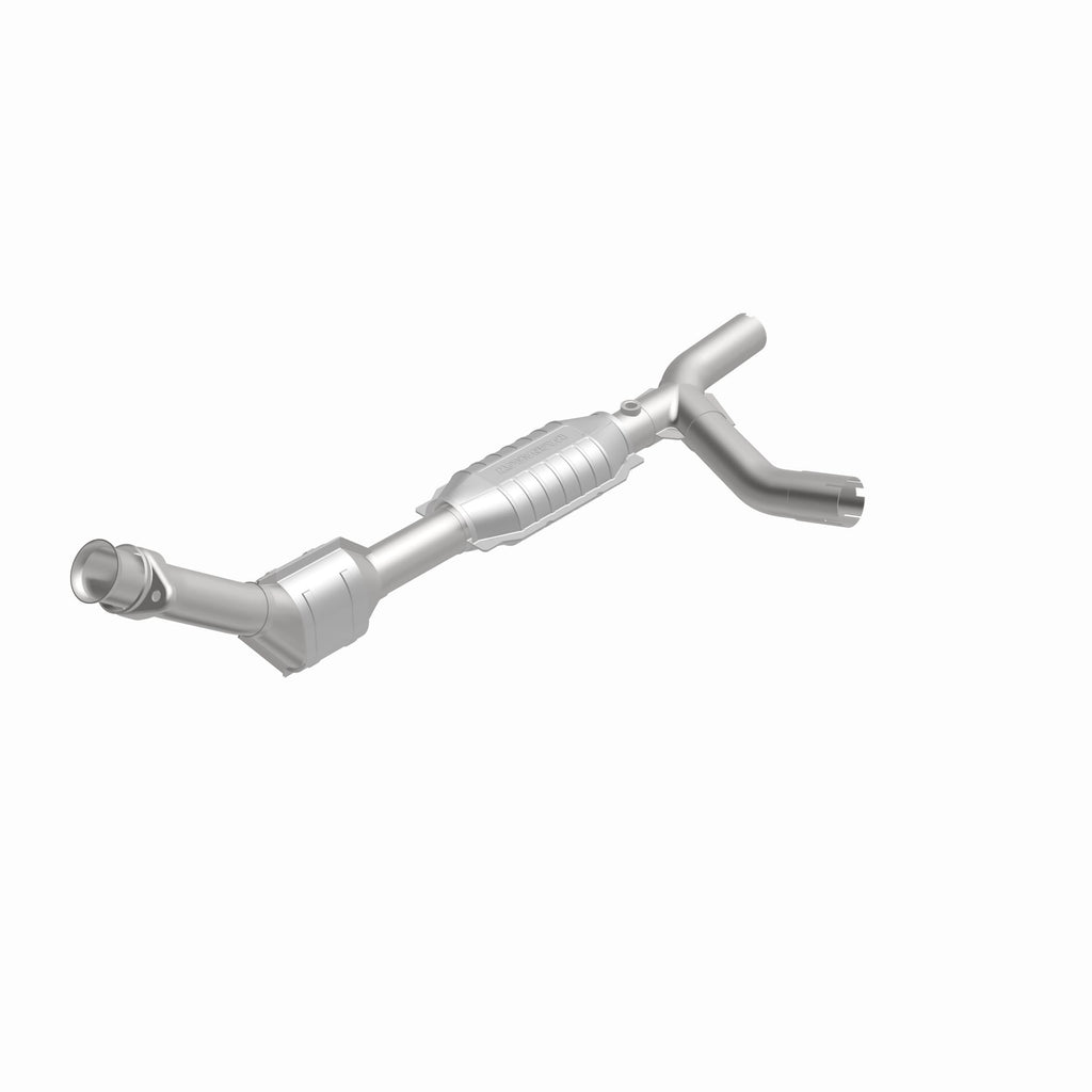 MagnaFlow Exhaust Products 49426 OEM Grade Direct-Fit Catalytic Converter for Select Ford E-150, Ford E-150 Club Wagon, Ford E-150 Econoline, Ford E-150 Econoline Club Wagon, Ford E-250, Ford E-250 Econoline
