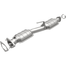 Load image into Gallery viewer, MagnaFlow Exhaust Products 447234 California CARB Direct-Fit Catalytic Converter for Select Ford Explorer