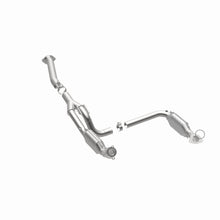 Load image into Gallery viewer, MagnaFlow Exhaust Products 51092 OEM Grade Direct-Fit Catalytic Converter for Select Chevrolet Express 1500, Chevrolet Express 2500, GMC Savana 1500, GMC Savana