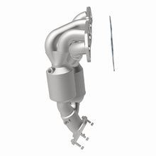 Load image into Gallery viewer, MagnaFlow Exhaust Products 51591 OEM Grade Manifold Catalytic Converter for Select Nissan Sentra