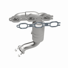 Load image into Gallery viewer, MagnaFlow Exhaust Products 51394 OEM Grade Manifold Catalytic Converter for Select Chrysler Pacifica, Chrysler Sebring, Chrysler Town &amp; Country, Dodge Avenger, Dodge Grand Caravan, Dodge Journey, Volkswagen Routan