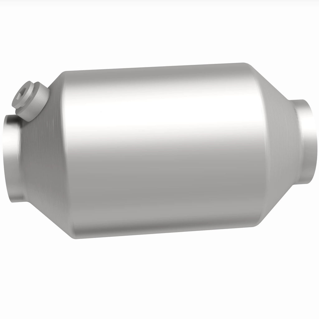 MagnaFlow Exhaust Products 51046 OEM Grade Universal Catalytic Converter for Select Chevrolet Express 2500, Chevrolet Express 3500, Chevrolet Express 4500, Chevrolet Silverado 1500, Chevrolet Silverado LD, Chevrolet Suburban, Chevrolet Tahoe, GMC Savana