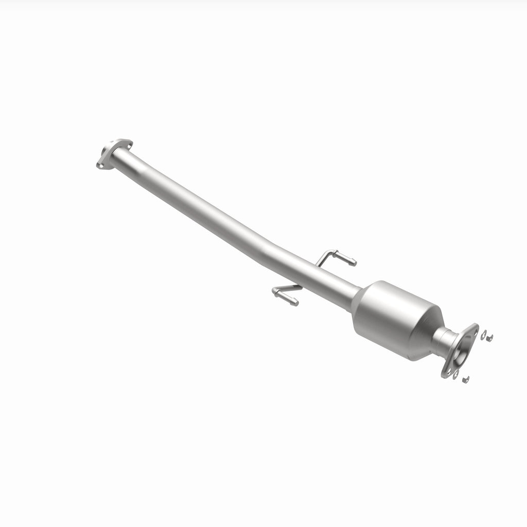 MagnaFlow Exhaust Products 280116 OEM Grade Direct-Fit Catalytic Converter for Select Toyota Highlander