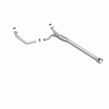 Load image into Gallery viewer, MagnaFlow Exhaust Products 51350 OEM Grade Direct-Fit Catalytic Converter for Select Chevrolet Express 1500, Chevrolet Express 2500, GMC Savana 1500, GMC Savana