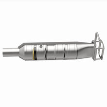 Load image into Gallery viewer, MagnaFlow Exhaust Products 280436 OEM Grade Direct-Fit Catalytic Converter for Select Ford F-53 Motorhome Chassis, Ford F-59 Commercial Stripped Chassis