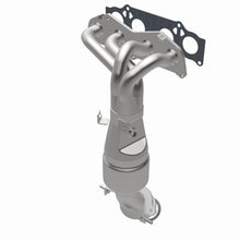 Load image into Gallery viewer, MagnaFlow Exhaust Products 51859 OEM Grade Manifold Catalytic Converter for Select Toyota Highlander