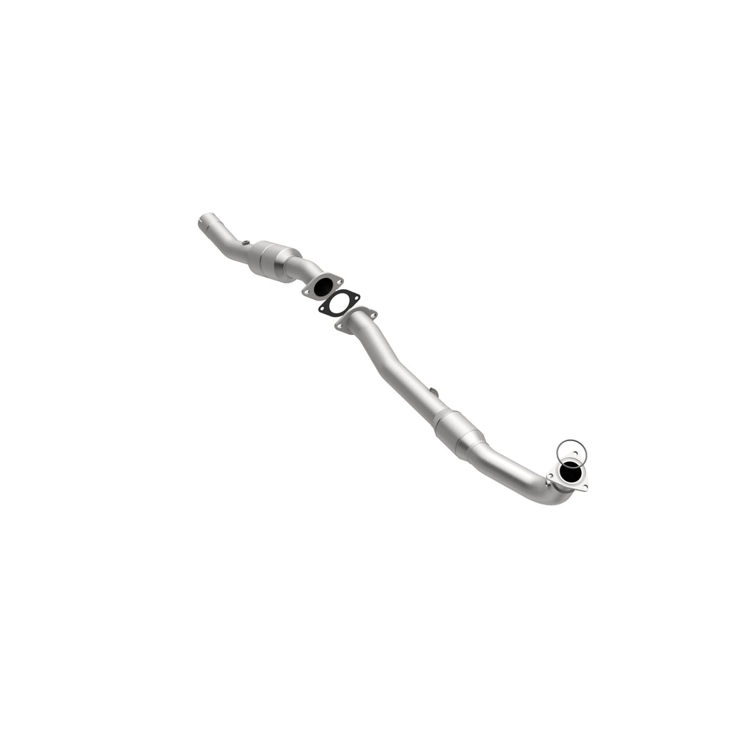 MagnaFlow Exhaust Products 51949 OEM Grade Direct-Fit Catalytic Converter for Select Chevrolet Silverado HD