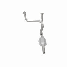 Load image into Gallery viewer, MagnaFlow Exhaust Products 93307 Standard Grade Direct-Fit Catalytic Converter for Select Ford Bronco, Ford F-150, Ford F-250