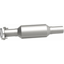 Load image into Gallery viewer, MagnaFlow Exhaust Products 5571999 California CARB Direct-Fit Catalytic Converter for Select Ford Fusion, Mercury Milan