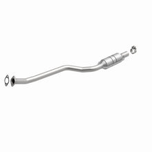 Load image into Gallery viewer, MagnaFlow Exhaust Products 51375 OEM Grade Direct-Fit Catalytic Converter for Select BMW 525i, BMW 525xi, BMW 528i, BMW 528i xDrive, BMW 528xi, BMW 530i, BMW 530xi