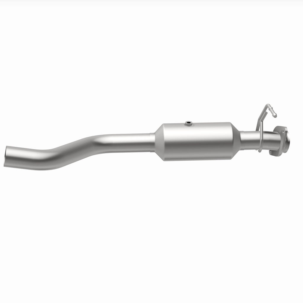 MagnaFlow Exhaust Products 280444 OEM Grade Direct-Fit Catalytic Converter for Select Ford F-650, Ford F-750