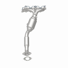 Load image into Gallery viewer, MagnaFlow Exhaust Products 5531052 California CARB Manifold Catalytic Converter for Select Ford Focus
