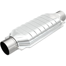 Load image into Gallery viewer, MagnaFlow Exhaust Products 99509HM HM Grade Universal Catalytic Converter for Select Chevrolet P30, GMC P3500