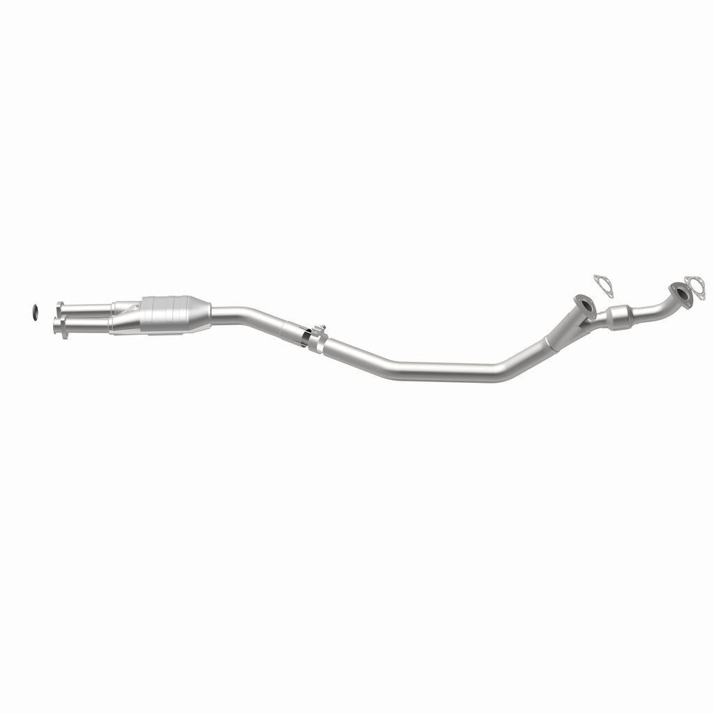 MagnaFlow Exhaust Products 23558 Standard Grade Direct-Fit Catalytic Converter for Select BMW 533i, BMW 633CSi