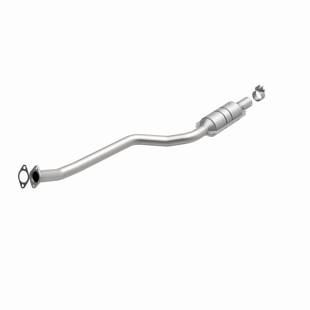MagnaFlow Exhaust Products 51375 OEM Grade Direct-Fit Catalytic Converter for Select BMW 525i, BMW 525xi, BMW 528i, BMW 528i xDrive, BMW 528xi, BMW 530i, BMW 530xi