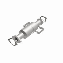 Load image into Gallery viewer, MagnaFlow Exhaust Products 4481243 California CARB Direct-Fit Catalytic Converter for Select Eagle Talon, Mitsubishi Eclipse