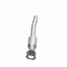 Load image into Gallery viewer, MagnaFlow Exhaust Products 4593321 California CARB Direct-Fit Catalytic Converter for Select Ford E-150, Ford E-150 Club Wagon, Ford E-250, Ford E-350 Club Wagon, Ford E-350 Super Duty