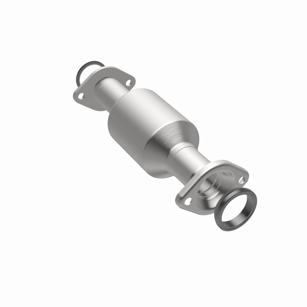 MagnaFlow Exhaust Products 52546 OEM Grade Direct-Fit Catalytic Converter for Select Toyota Sienna