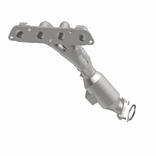 Load image into Gallery viewer, MagnaFlow Exhaust Products 22-119 OEM Grade Manifold Catalytic Converter for Select Mazda MX-5 Miata